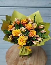 Букет цветов из:  Альстромерии и Розы в Березник