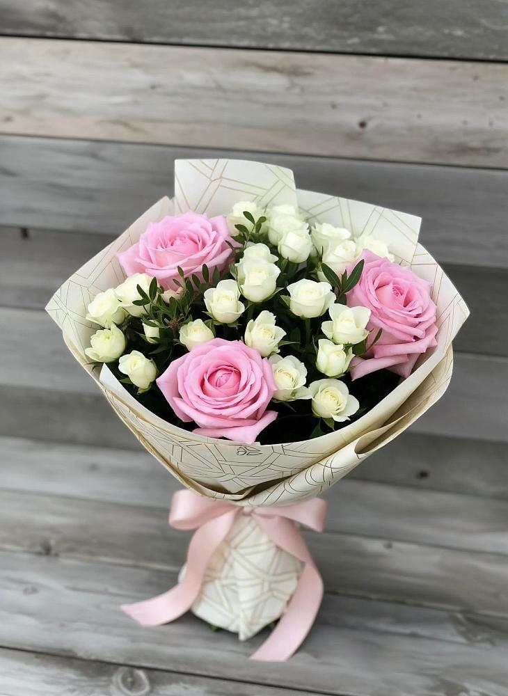Букет цветов из: Розы в Березник