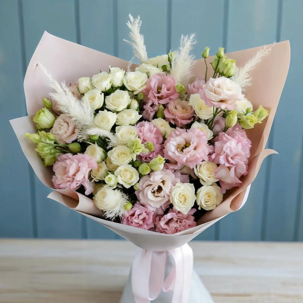 Букет цветов из: Альстромерии и Розы в Березник