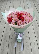 Букет цветов из:  Альстромерии в Березник