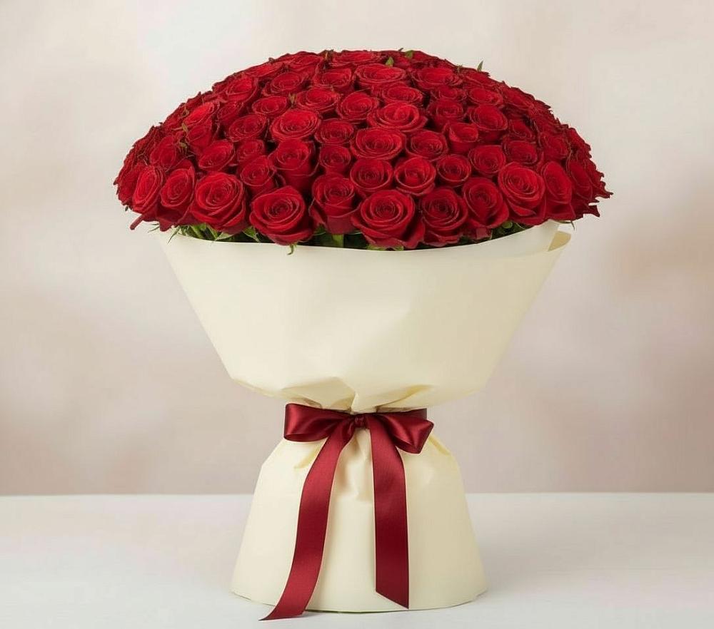Букет 101 Красная роза Милано в Березник