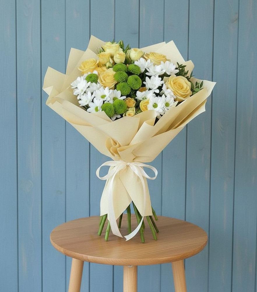 Букет цветов из: Хризантемы и Розы в Березник