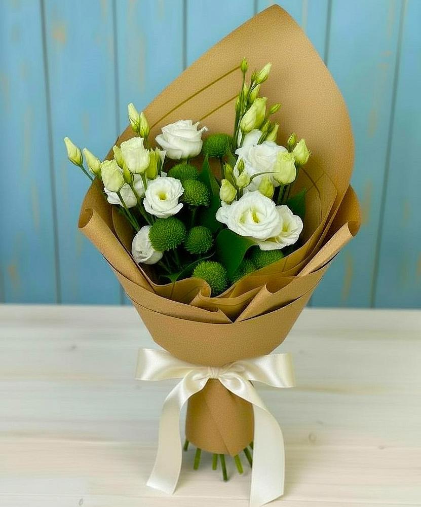 Букет цветов из: Хризантемы и Лизиантусы в Березник