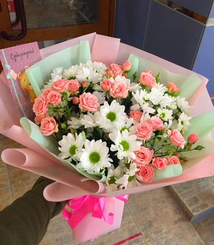 Букет цветов из: Розы и Хризантемы в Березник