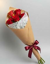Букет цветов из:  Розы в Березник