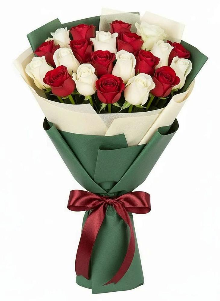 Букет Микс из красных и белых роз в Березник