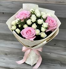 Букет цветов из:  Розы в Березник
