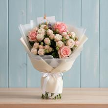 Букет цветов из:  Розы в Березник
