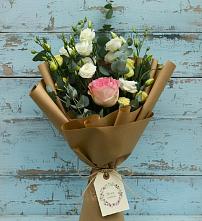 Букет цветов из:  Розы и Лизиантусы #REPLACE_PRED# Березник